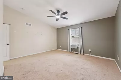 137 Creekside Court, Newark, DE 19702 - Photo 11