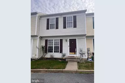 54 Lisa Drive, Newark, DE 19702 - Photo 1