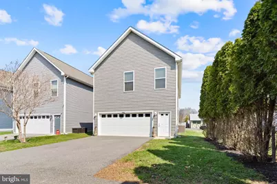 605 Front Street, Delaware City, DE 19706 - Photo 25