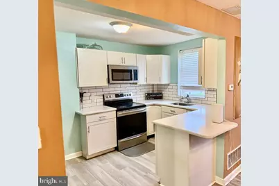 108 E 35th Street, Wilmington, DE 19802 - Photo 9