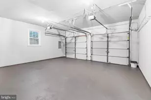 210 W Silver Fox Rd, Newark, DE 19702 - Photo 29