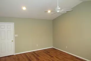 525 Southhampton Ln, Wilmington, DE 19808 - Photo 13