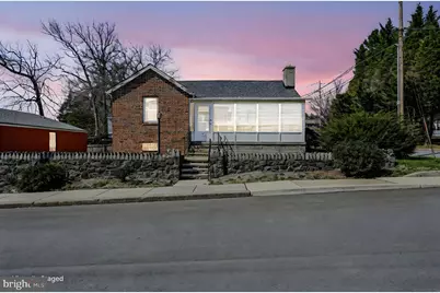 411 N Cleveland Avenue, Wilmington, DE 19805 - Photo 1