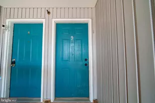 2009 Waters Edge Dr, Newark, DE 19702 - Photo 3