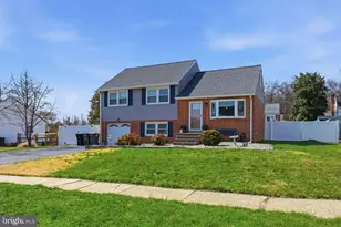 2620 Sherwood Dr, Wilmington, DE 19808 - Photo 3