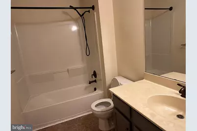 525 S Twin Lakes Boulevard, Newark, DE 19711 - Photo 19