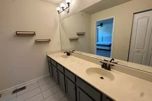 525 S Twin Lakes Blvd, Newark, DE 19711 - Photo 17