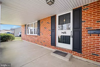 325 E Roosevelt Avenue, New Castle, DE 19720 - Photo 3