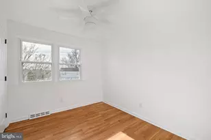 325 E Roosevelt Ave, New Castle, DE 19720 - Photo 21