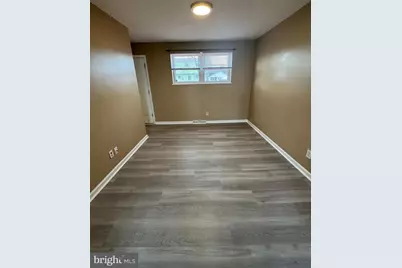 729 11th, New Castle, DE 19720 - Photo 5