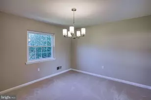 2421 Dorval Rd, Wilmington, DE 19810 - Photo 13