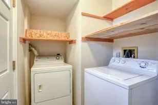 2421 Dorval Rd, Wilmington, DE 19810 - Photo 21