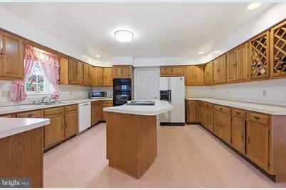 304 Bartram Lane E, Hockessin, DE 19707 - Photo 7