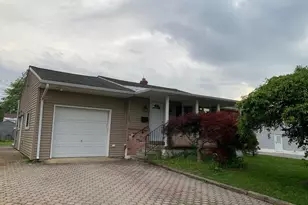 602 Tamara Cir, Newark, DE 19711 - Photo 1