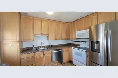 808 Kenyon Lane, Newark, DE 19711 - Photo 7