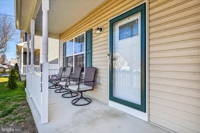 815 E Hazeldell Avenue, New Castle, DE 19720 - Photo 3