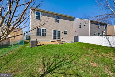 815 E Hazeldell Avenue, New Castle, DE 19720 - Photo 41