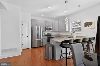 815 E Hazeldell Avenue, New Castle, DE 19720 - Photo 9