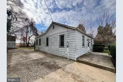 702 East Avenue, New Castle, DE 19720 - Photo 31