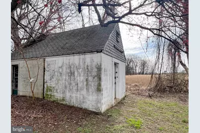 702 East Avenue, New Castle, DE 19720 - Photo 25