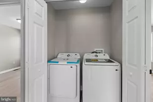 8 Bastille Loop, Newark, DE 19702 - Photo 15