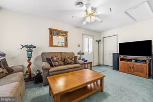 502 Delancey Dr, Claymont, DE 19703 - Photo 5