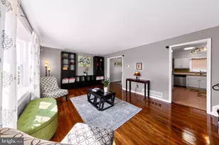 28 Donwood Dr, New Castle, DE 19720 - Photo 3