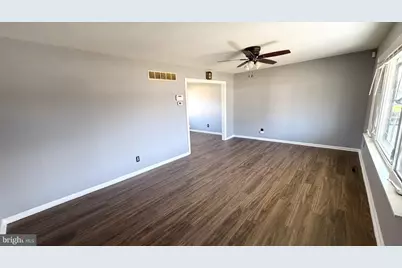 871 Broadfield Drive, Newark, DE 19713 - Photo 3