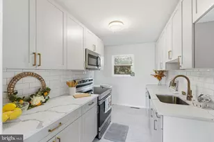 2 Cherry Rd, New Castle, DE 19720 - Photo 5