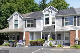 10 Brian Ct, New Castle, DE 19720 - Photo 1