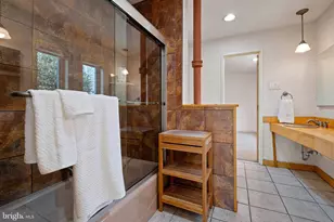 210 Edgewood Dr, Wilmington, DE 19809 - Photo 25