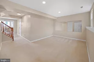 255 Sloan Ct, Wilmington, DE 19808 - Photo 9