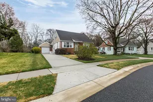 821 Kenyon Ln, Newark, DE 19711 - Photo 1