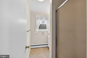 821 Kenyon Ln, Newark, DE 19711 - Photo 29