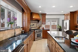 2402 Macdonough Rd, Wilmington, DE 19805 - Photo 17