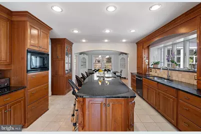 2402 Macdonough Road, Wilmington, DE 19805 - Photo 19