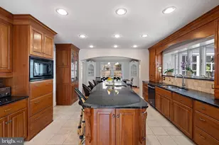 2402 Macdonough Rd, Wilmington, DE 19805 - Photo 19