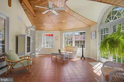 19 Country Hills Drive, Newark, DE 19711 - Photo 17