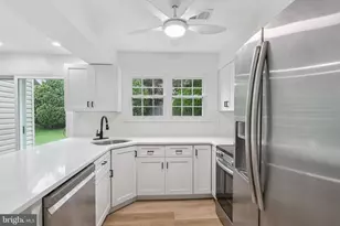 213 Hazel Ridge Dr, Talleyville, DE 19803 - Photo 13