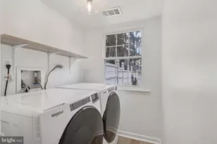 213 Hazel Ridge Dr, Talleyville, DE 19803 - Photo 17