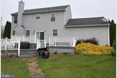 102 Riveredge Drive, New Castle, DE 19720 - Photo 3