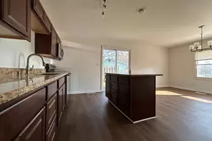 7 Elk Ln, Newark, DE 19713 - Photo 5