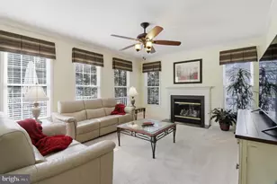 320 Wheatsheaf Dr, New Castle, DE 19720 - Photo 19