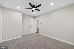 207 Rolling Green Ave, New Castle, DE 19720 - Photo 33