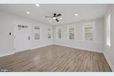 207 Rolling Green Avenue, New Castle, DE 19720 - Photo 43