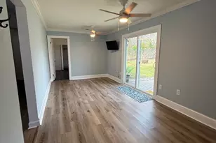 127 Dyer Ave, New Castle, DE 19720 - Photo 15