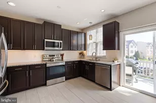 2 Shane Cir, Bear, DE 19701 - Photo 9