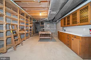 25 Dickinson Ln, Wilmington, DE 19807 - Photo 41