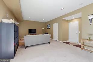 825 W Boxborough Dr, Wilmington, DE 19810 - Photo 31