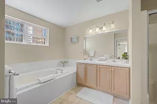 517 Southhampton Ln, Wilmington, DE 19808 - Photo 19